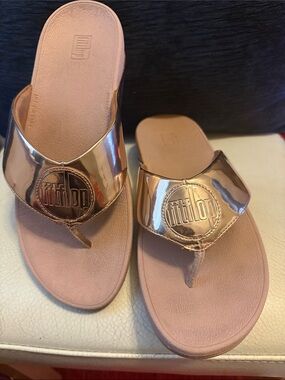 Fitflop Women's Metallic Rose Gold Slide Sandals